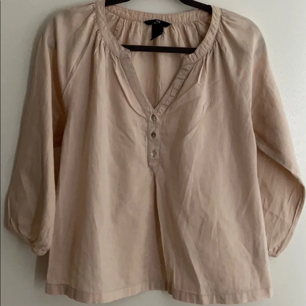 H&M Top - Picture 2 of 5
